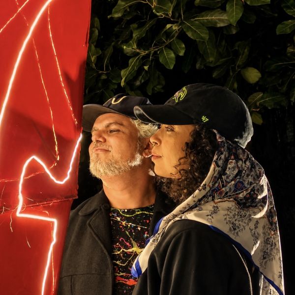Pri Garcia e VJ Notívago